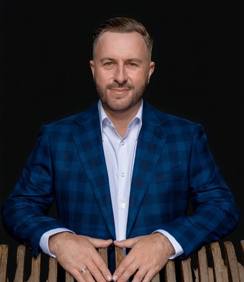 Илья Сидляренко